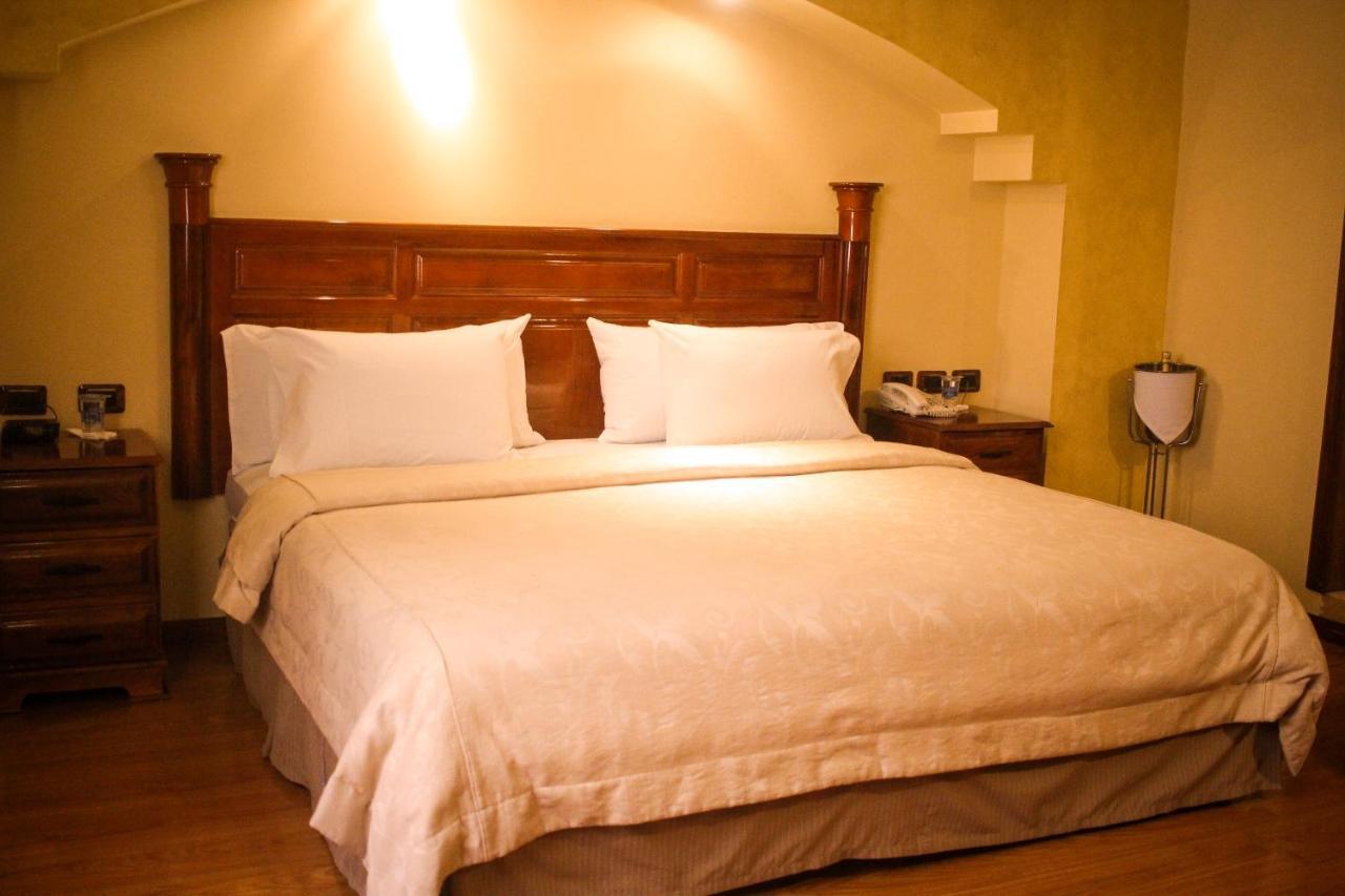 Hotel Ruinas Resort Уэуэтенанго Экстерьер фото